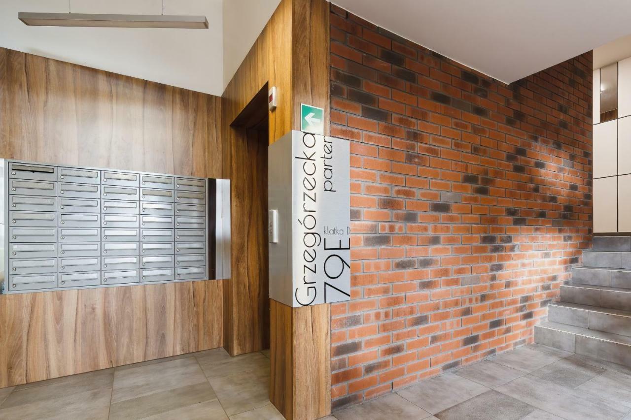 Apartments Claro II By Noclegi Renters Cracovia Esterno foto
